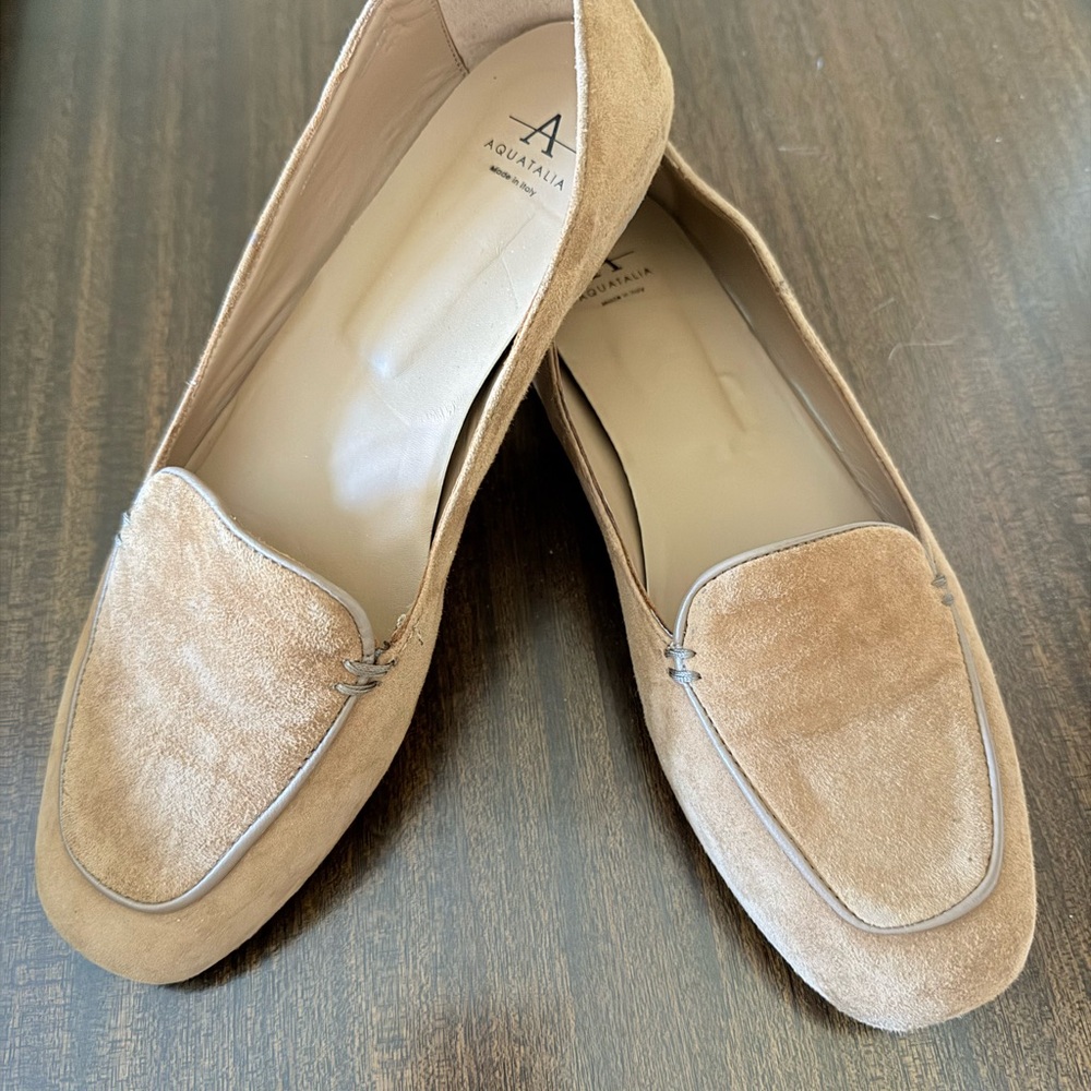 Aquatalia Women's Tan Suede Loafers